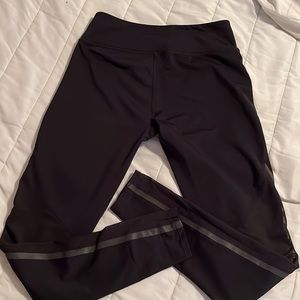 Black Oakley leggings with mesh back